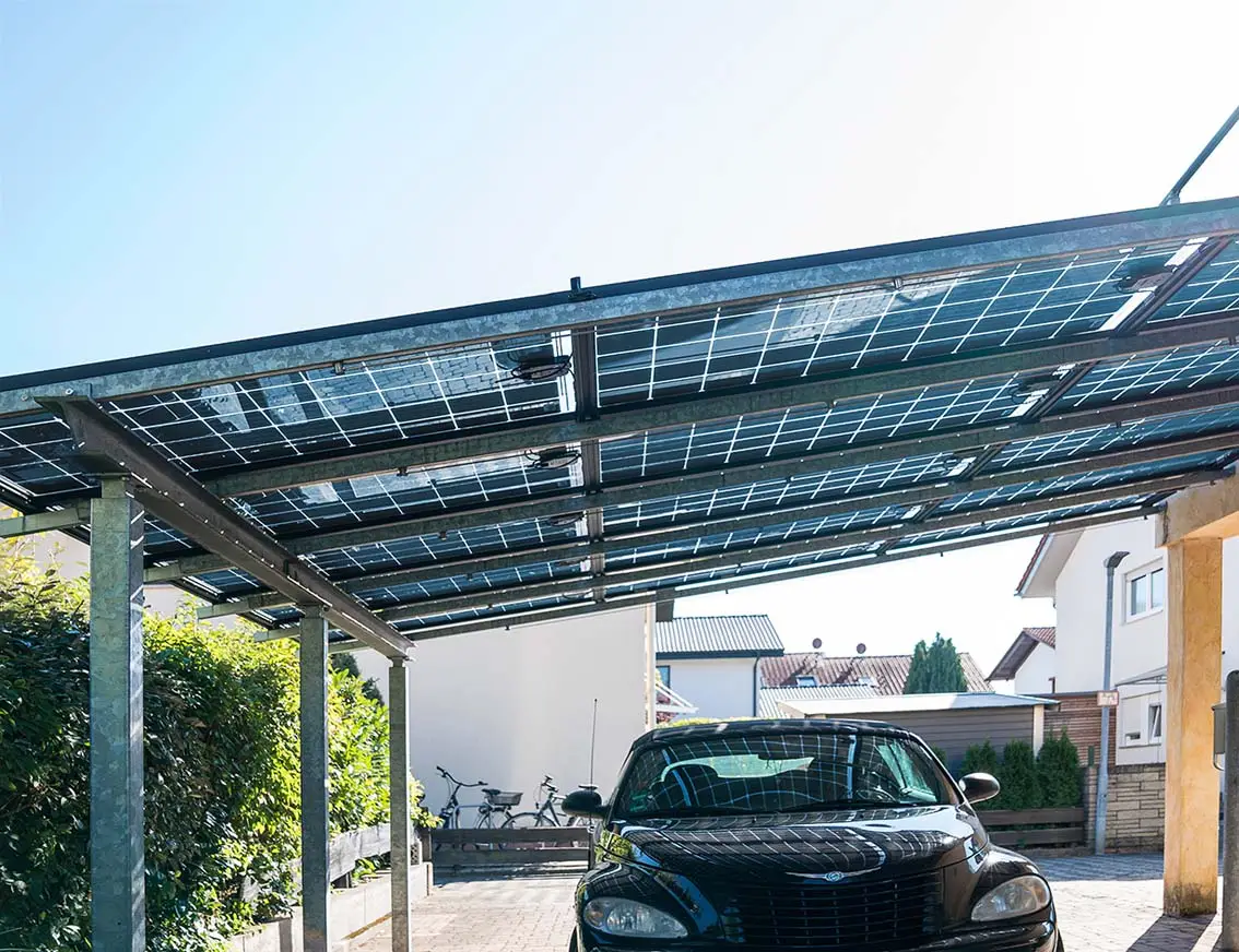 Ein Carport in Bensheim mit Photovoltaikmodulen gebaut