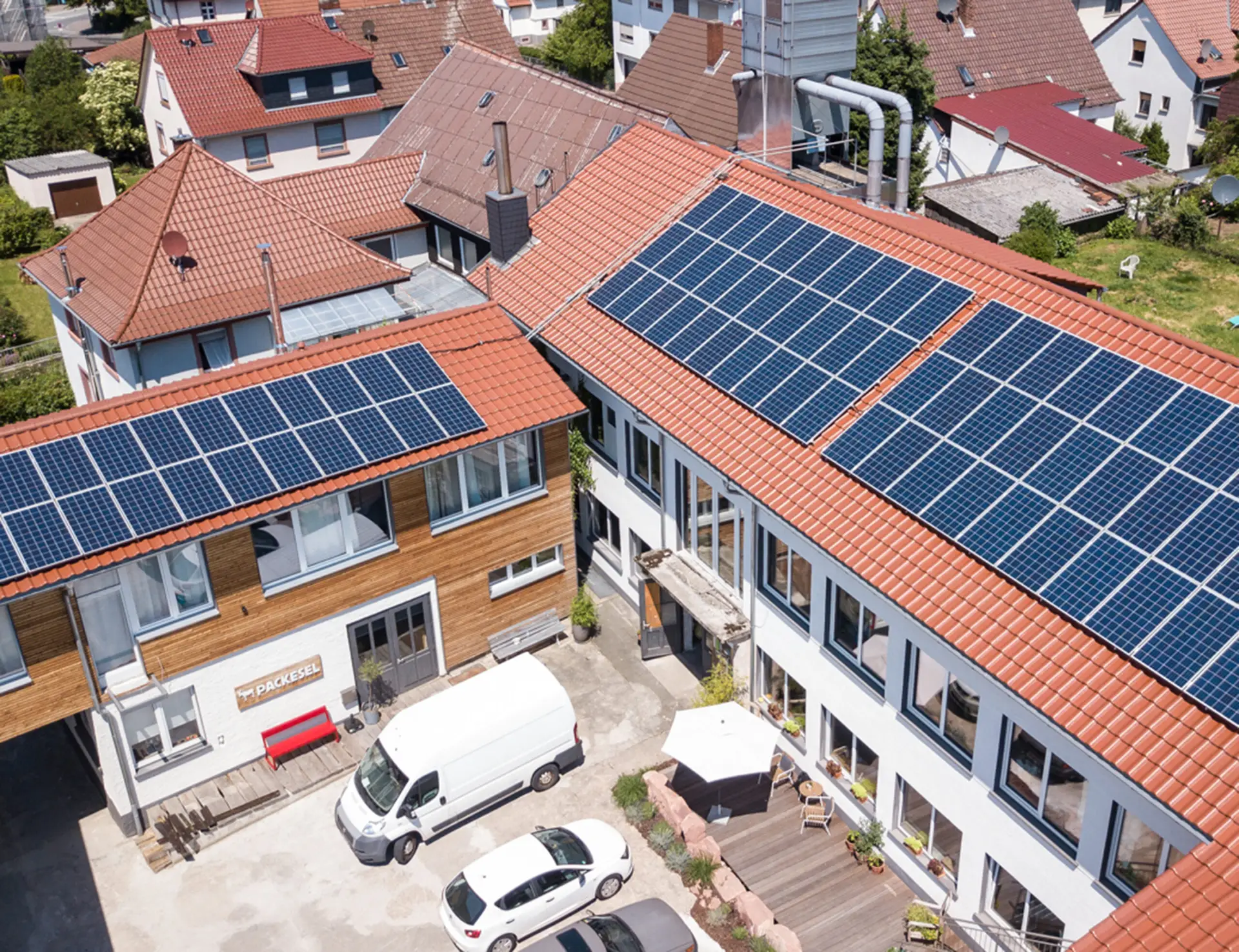 Solare Energiekonzepte der Firma PBS Energie GmbH aus Heppenheim